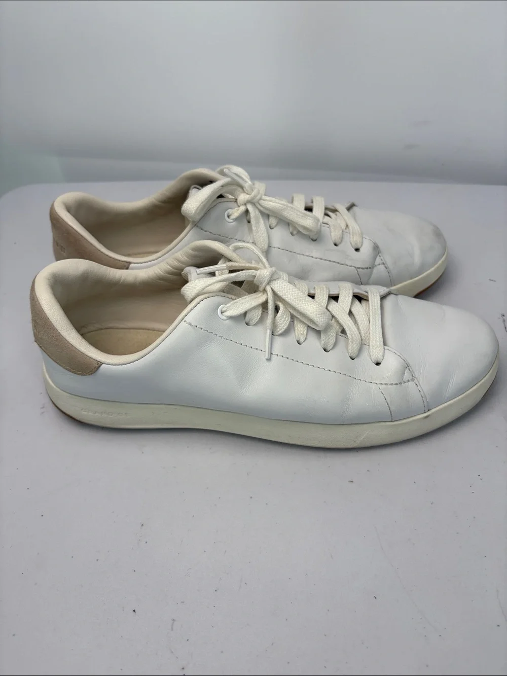 📪 Cole Haan grandPro White Leather Sneakers with tan heels